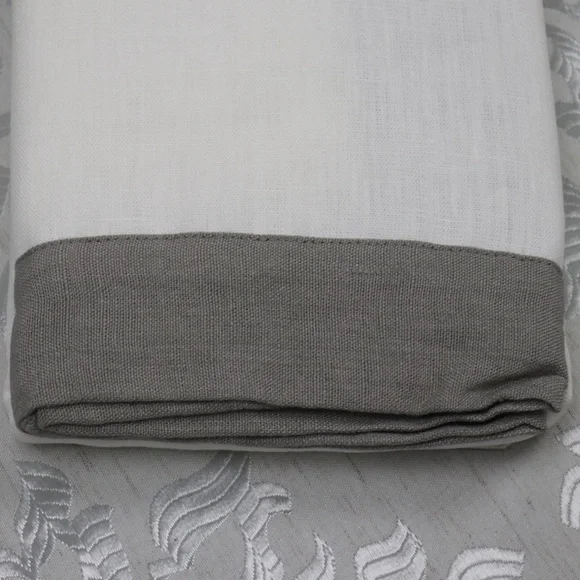 RALPH LAUREN FLORA LINEN EUROPEAN SHAM - WHITE GRAY